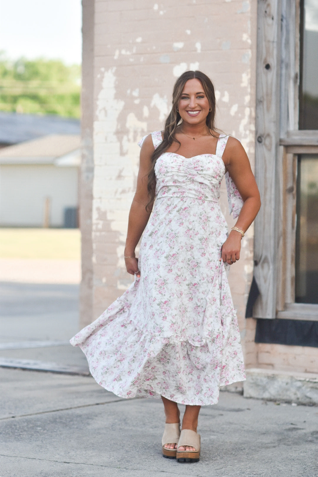 tea n rose lace dress Long Sleeves Floral Lace Tea Length Prom Dresses